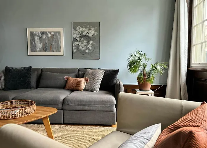 Wake Up In Old Town Queen Bed Fast Wifi 公寓