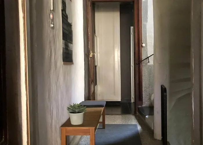 Daire Wake Up In Old Town Queen Bed Fast Wifi Bern