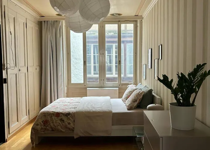 Wake Up In Old Town Queen Bed Fast Wifi 公寓 伯尔尼