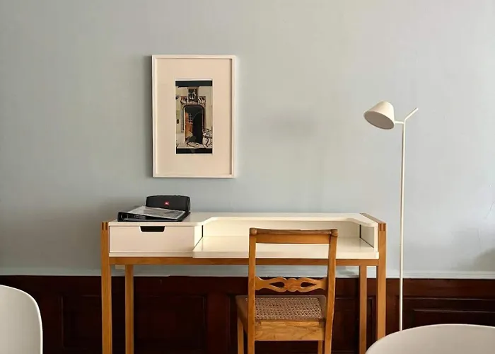 Wake Up In Old Town Queen Bed Fast Wifi 公寓