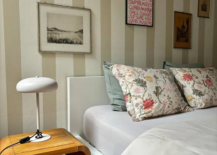 公寓 Wake Up In Old Town Queen Bed Fast Wifi 伯尔尼